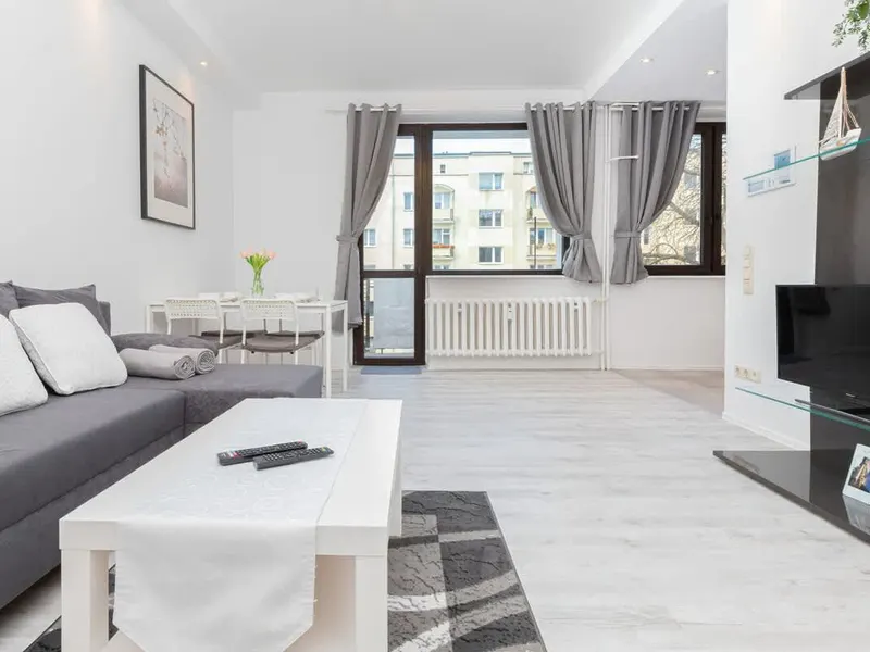 Cozy Apartment | Balcony | Parking | Close to SKM Station – photo 5