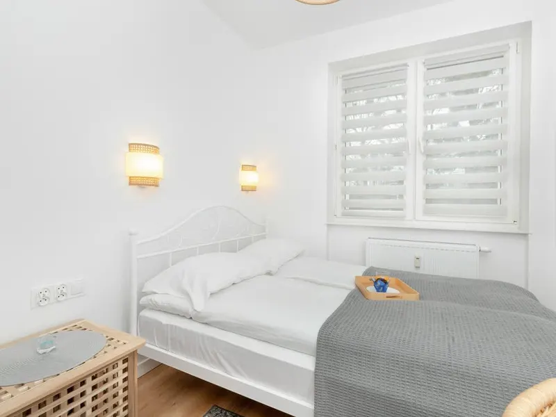 Praktyczny Apartament | Dwie Sypialnie, Miejsce do Pracy – zdjęcie 2