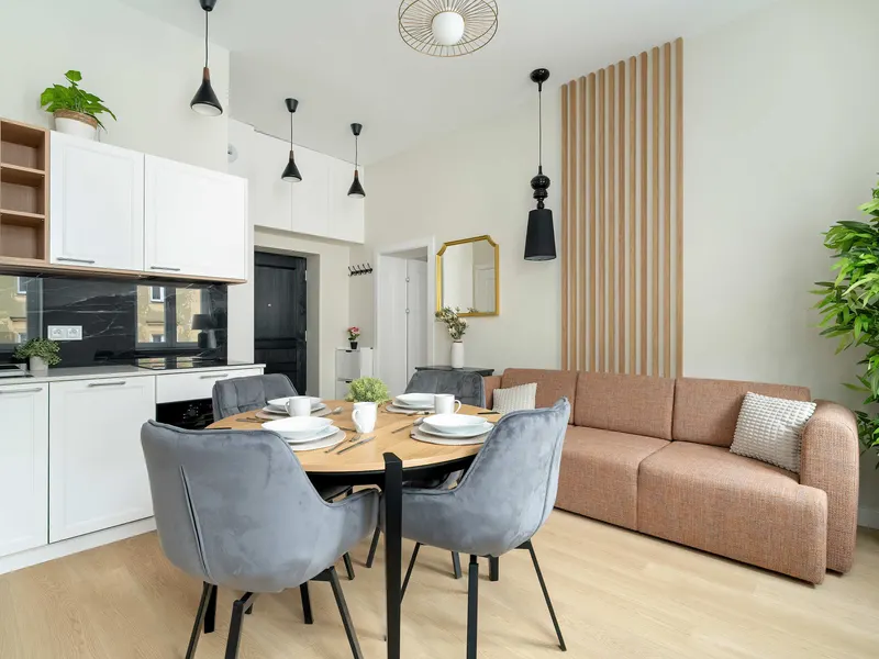 Stilvolle Wohnung im Zentrum | Arbeitsplatz – Foto 1