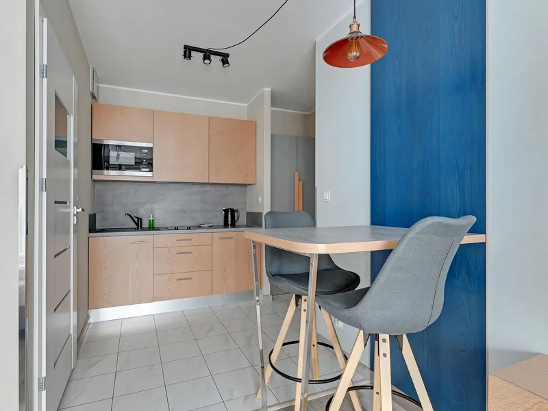 Helles Studio mit Balkon | in der Nähe des Langen Marktes – Foto 2