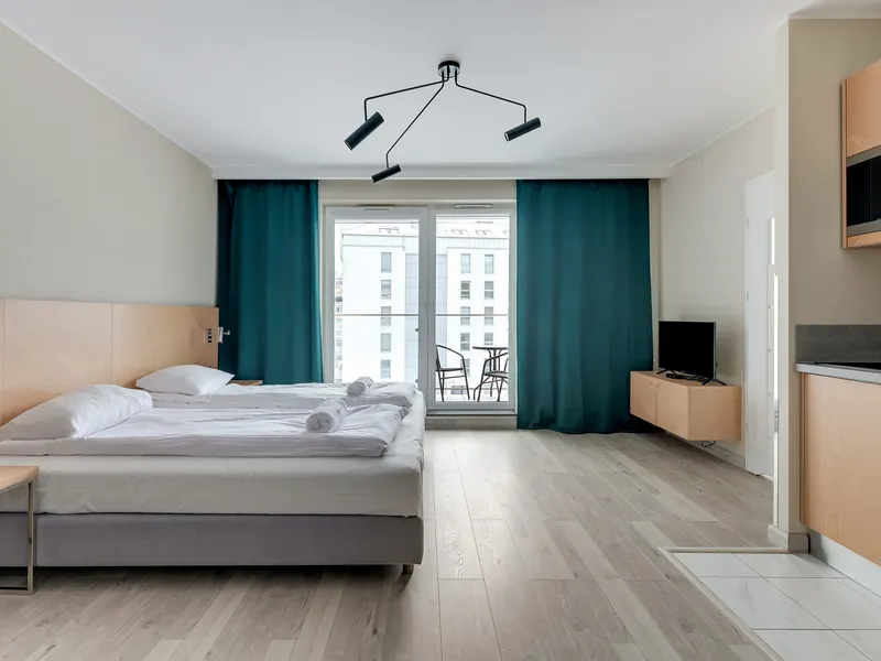 Cozy Studio | Balcony | Close to Attractions – photo 5