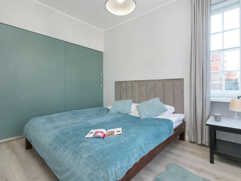 Atmospheric Apartment in the Old Town | Two Bedrooms and Parking – photo 3