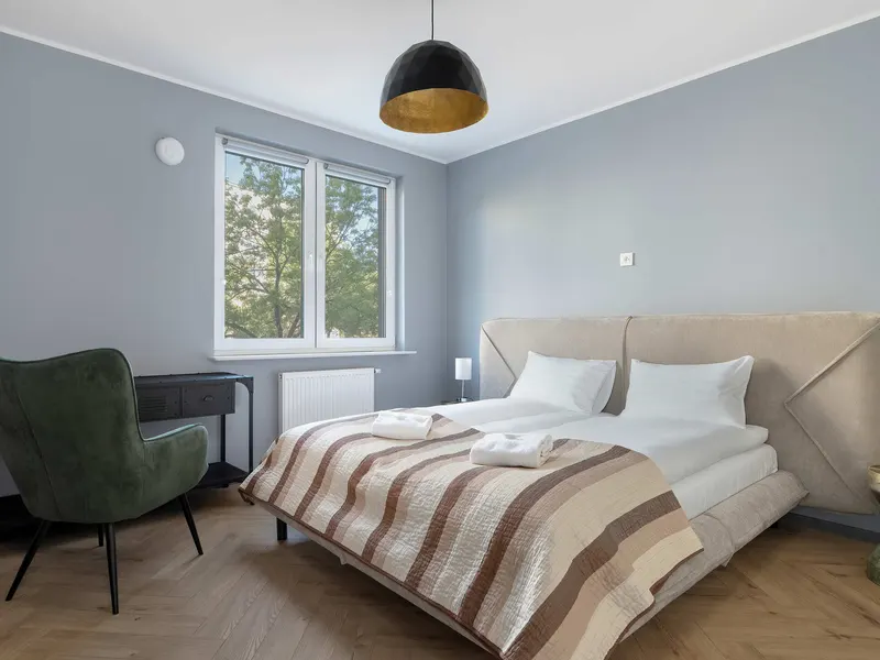 Elegancki Apartament | Balkon i Miejsce do Pracy – zdjęcie 2