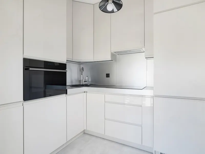 Stilvolle Wohnung in Krakau | Balkon und 2 Smart TVs – Foto 5