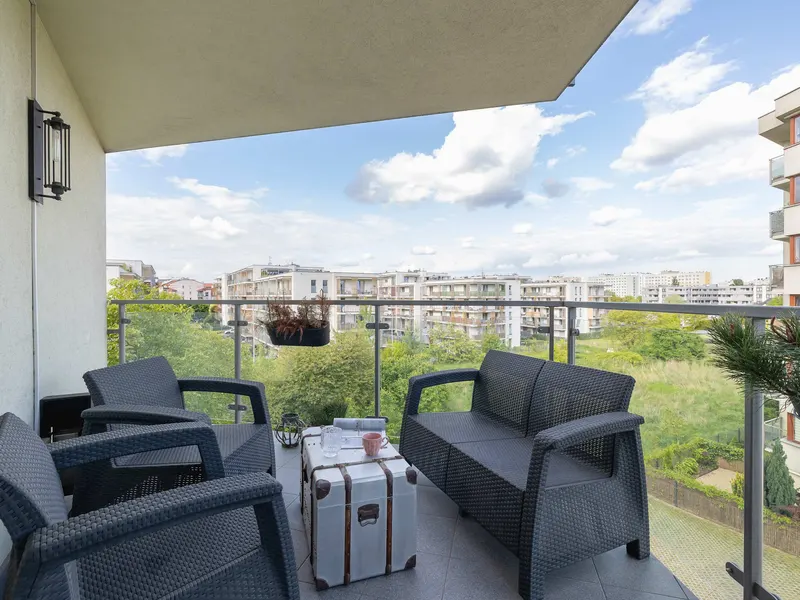Stilvolle Wohnung in Krakau | Balkon und 2 Smart TVs – Foto 3