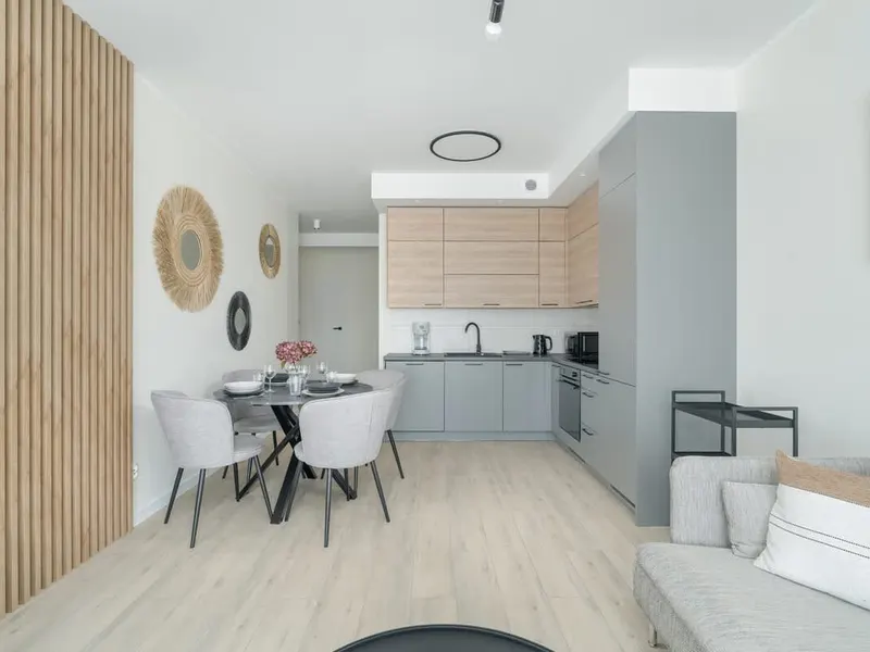 Geräumiges Appartement | 3 Schlafzimmer und 2 Garagenplätze – Foto 4