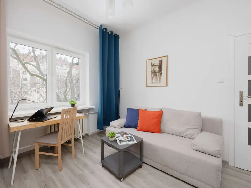 Funktionale Wohnung im Zentrum | Arbeitsplatz – Foto 2