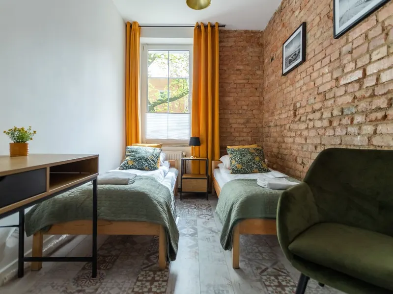 Spacious Apartment in Sopot | Two Bedrooms and a Place to Work – photo 4