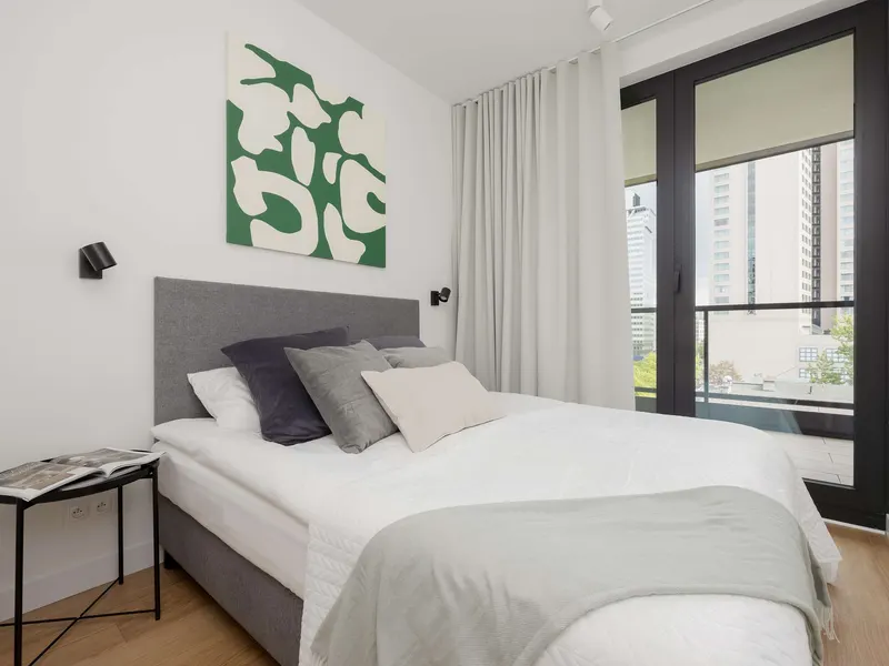 Geräumiges Appartement | Zentrum | Schreibtisch – Foto 3