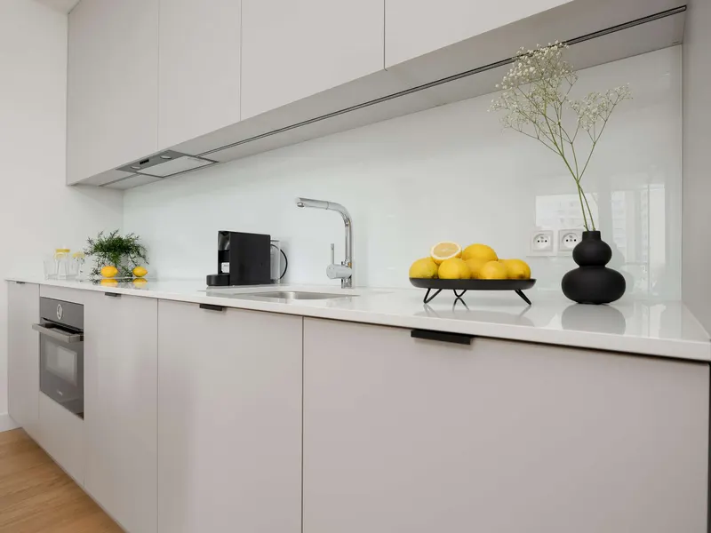 Geräumiges Appartement | Zentrum | Schreibtisch – Foto 4