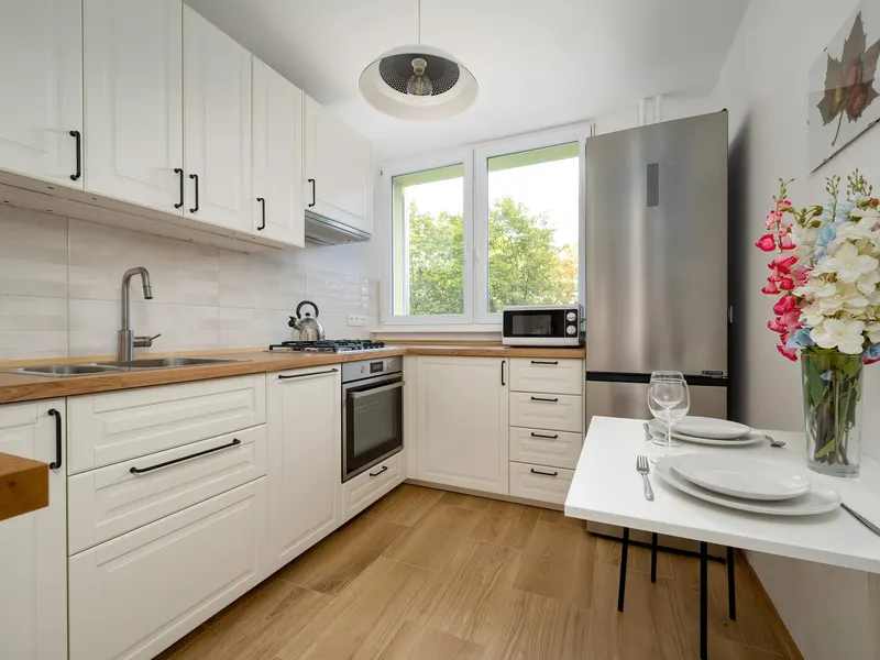 Funkcjonalny Apartament | Balkon, Miejsce do Pracy, 2 Sypialnie – zdjęcie 4