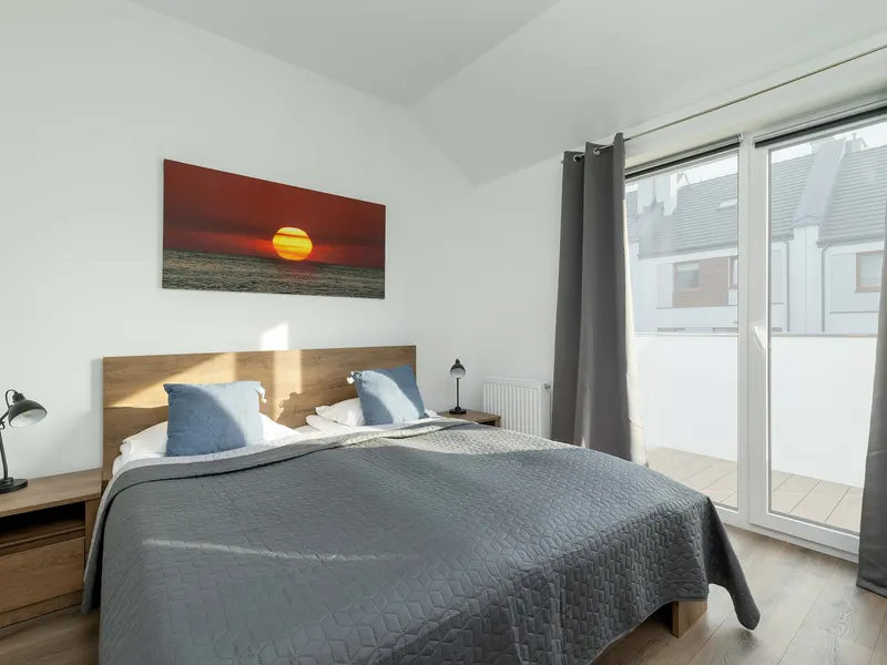 Spacious Apartment | 4 Bedrooms, Garden and Parking – photo 3