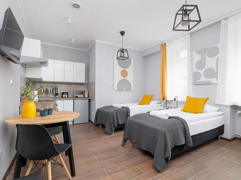Functional Studio in the Center of Katowice | High Speed Wi-Fi – photo 1