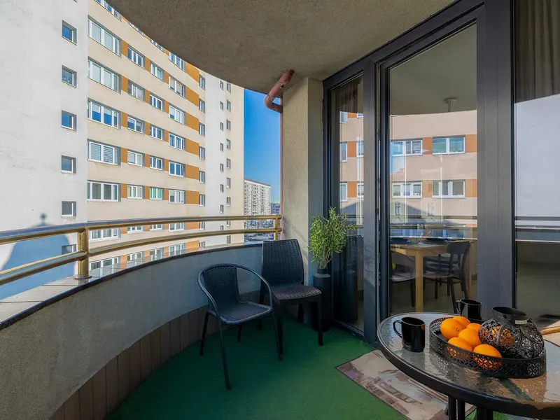 Spacious Apartment in the Center | Balcony | Castle – photo 3