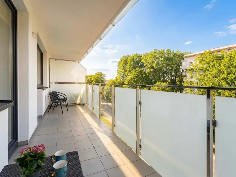 Komfortable Wohnung 500 m vom Strand entfernt | Balkon und Fitnessraum – Foto 4