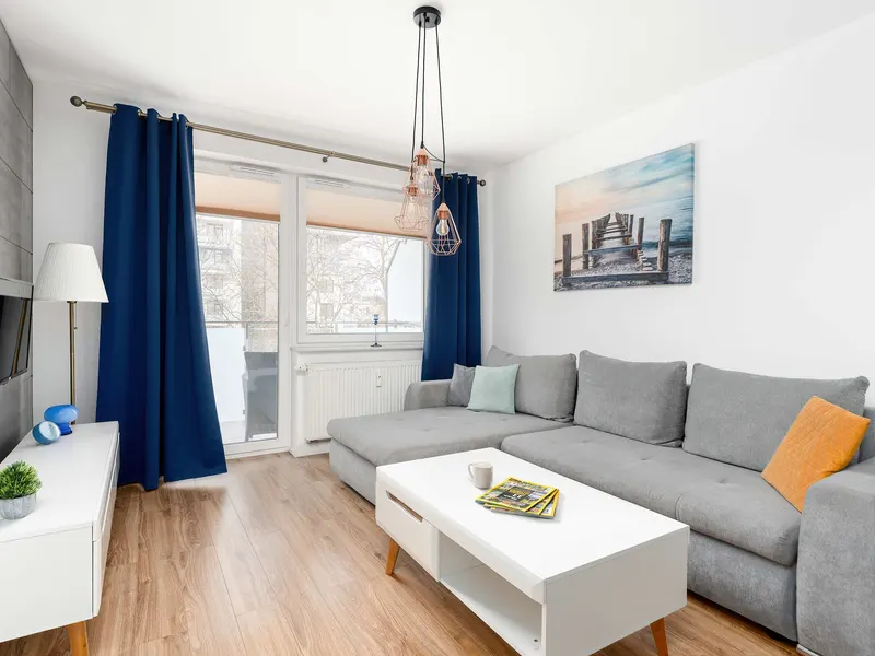 Nadmorski Apartament | Balkon, Siłownia, 1 km do Plaży – zdjęcie 1