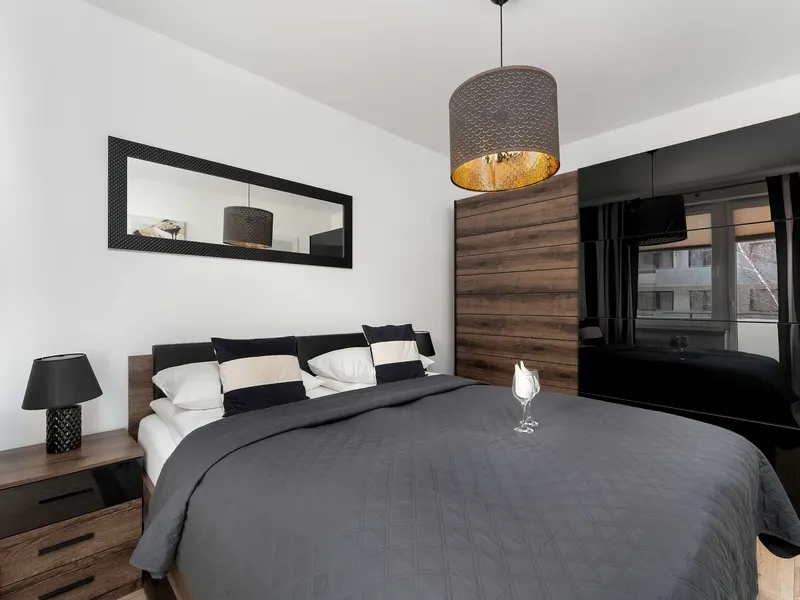 Jasny Apartament | Blisko Plaży, Balkon i Siłownia – zdjęcie 4