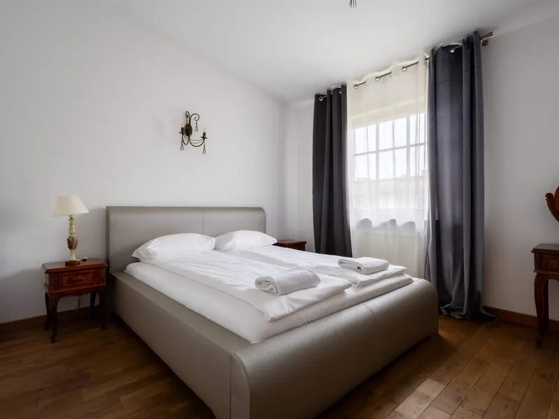 Geräumige Wohnung | Zwei Terrassen, Parkplatz und Badewanne – Foto 2