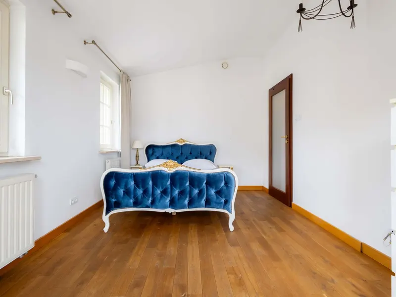 Geräumige Wohnung | Zwei Terrassen, Parkplatz und Badewanne – Foto 3