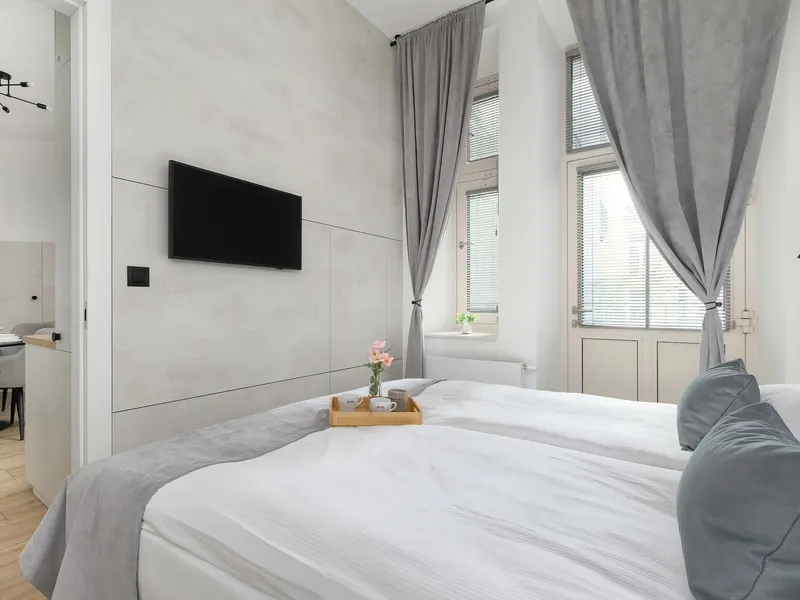 Bright Apartment in Krakow | 10 min walk to Wawel Castle – photo 4