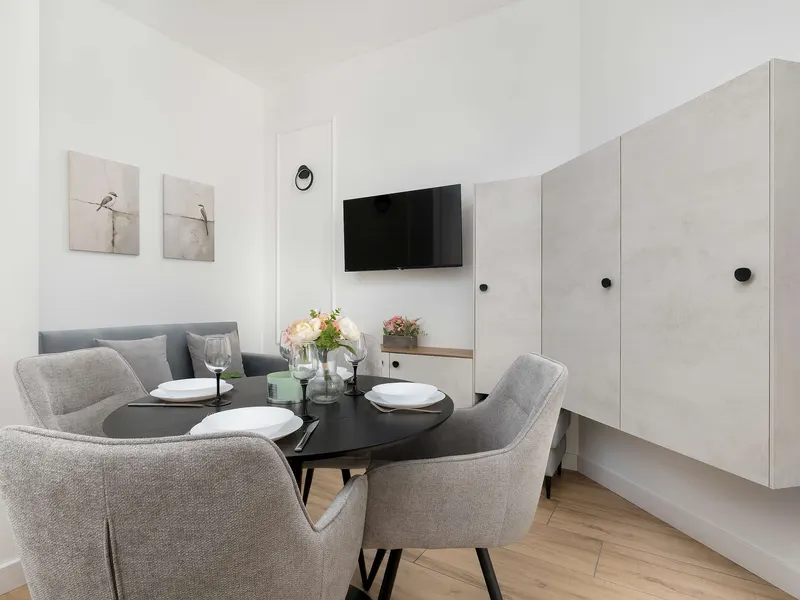 Bright Apartment in Krakow | 10 min walk to Wawel Castle – photo 3