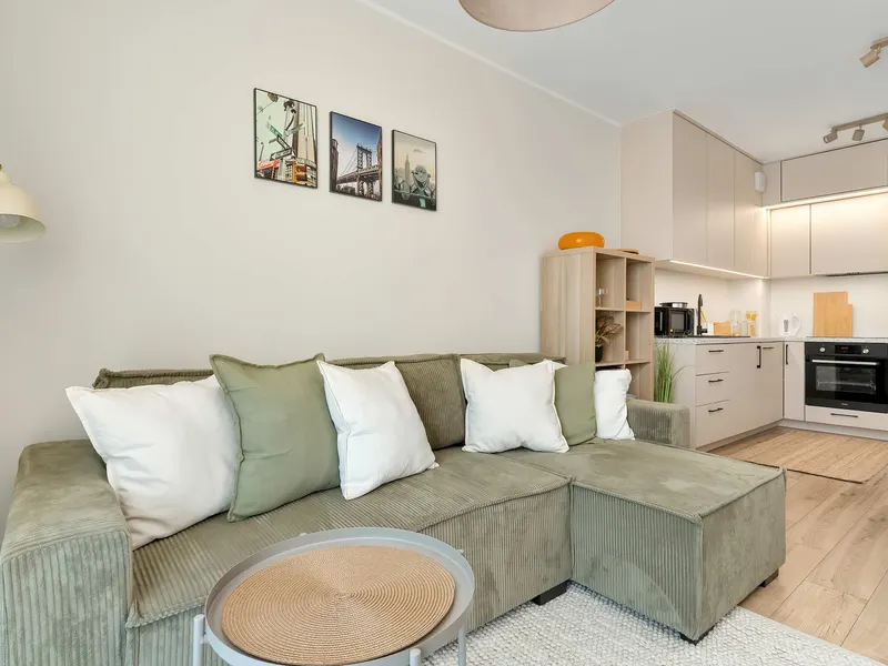 Helle Wohnung | Privater Garten und Parkplatz – Foto 1