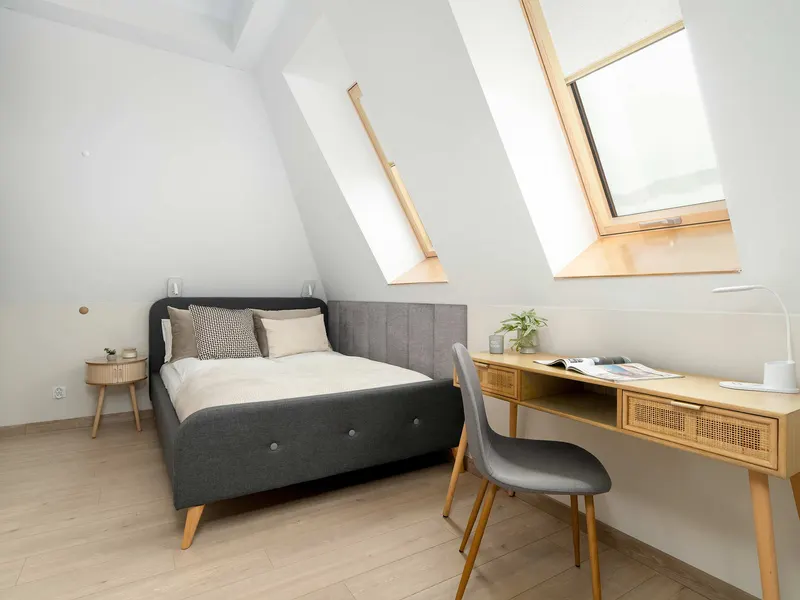 Klimatisierte Wohnung | 500 m zum Marktplatz, Arbeitsplatz – Foto 2
