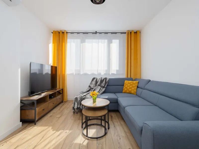 Przytulny Apartament | Klimatyzacja i Miejsce do Pracy – zdjęcie 3
