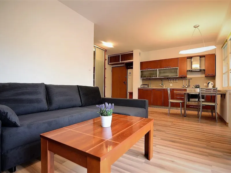 Stylowy Apartament | Parking, Balkon, 240 m do Plaży – zdjęcie 1