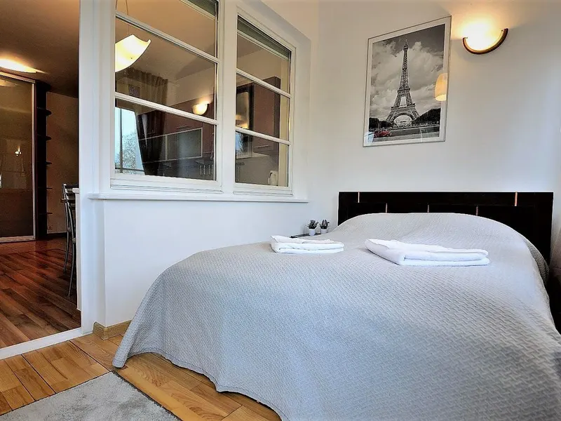 Stylowy Apartament | Parking, Balkon, 240 m do Plaży – zdjęcie 2