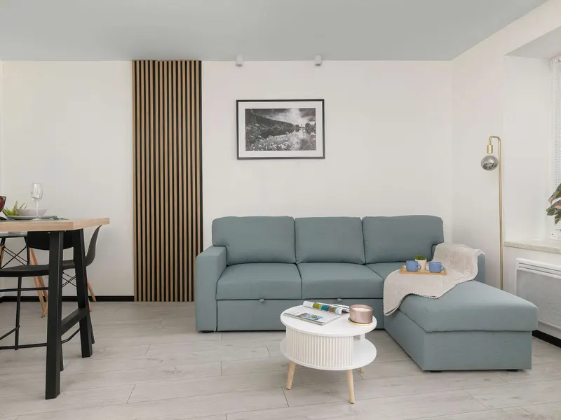 Jasne studio | Idealna Przestrzeń do Pracy Zdalnej – zdjęcie 5