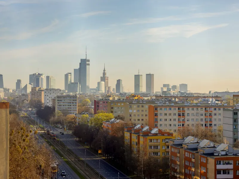 Bright Apartment with Balcony | 2 Bedrooms and City View – photo 3