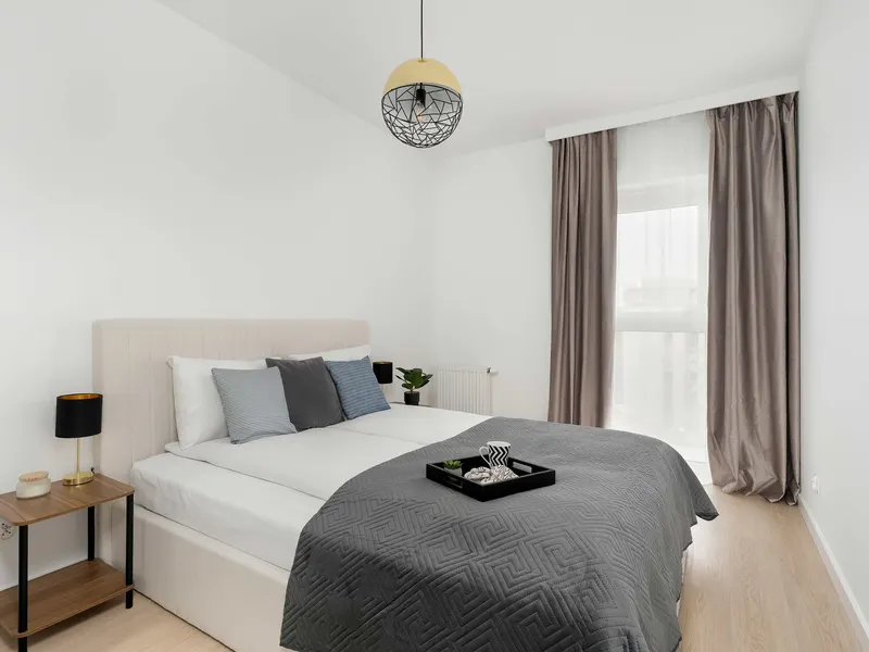 Jasny Apartament w Poznaniu | Balkon i Parking w Garażu – zdjęcie 2