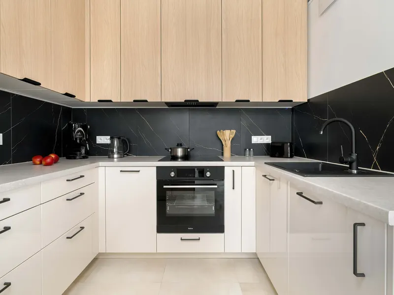 Jasny Apartament w Poznaniu | Balkon i Parking w Garażu – zdjęcie 3