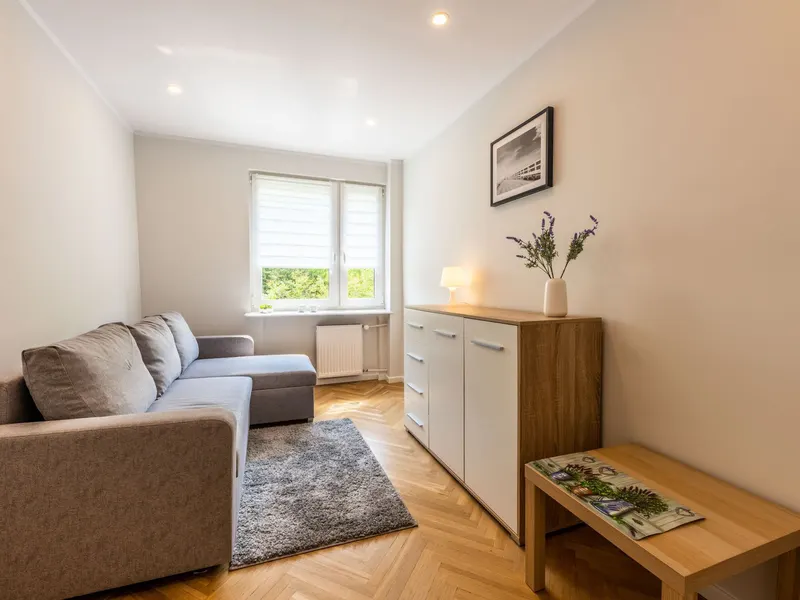 Geräumige 3 Zimmer Wohnung | Balkon | Parknähe – Foto 4