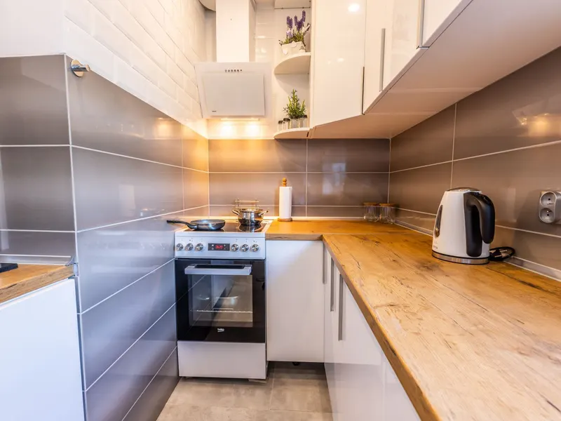 Geräumige 3 Zimmer Wohnung | Balkon | Parknähe – Foto 3
