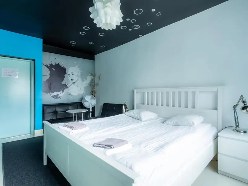 Intimate Studio for Two | 1.3 km to the Beach – photo 1