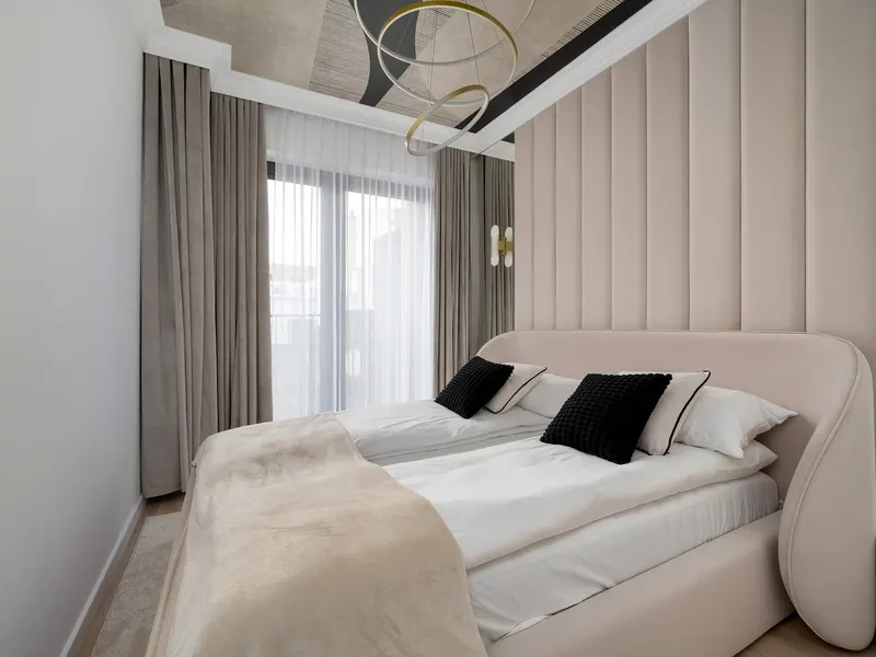Jasny Apartament z Balkonem | Bezpłatny Parking – zdjęcie 2