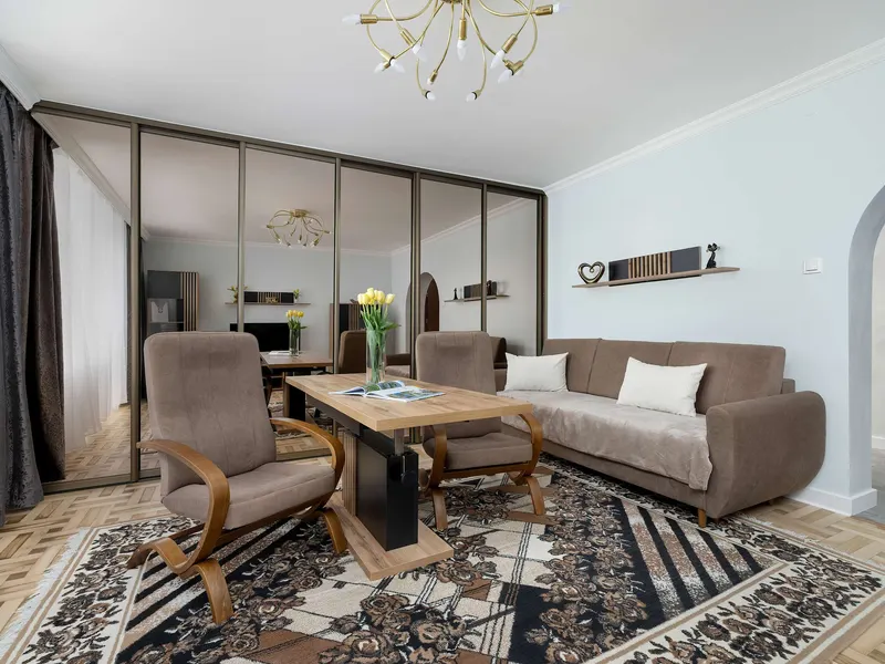 Przestronny Apartament | 3 Sypialnie i Balkon – zdjęcie 1