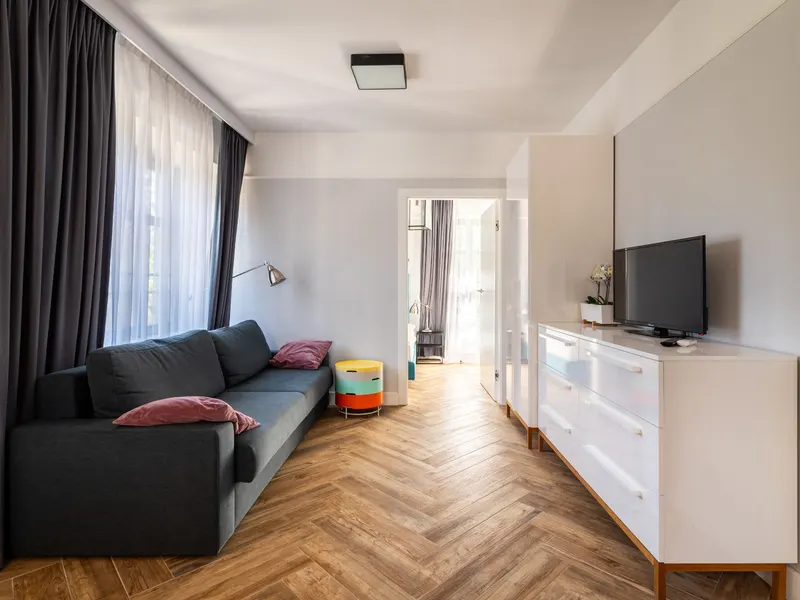 Modern Apartment | Terrace with Jacuzzi and Parking – photo 3