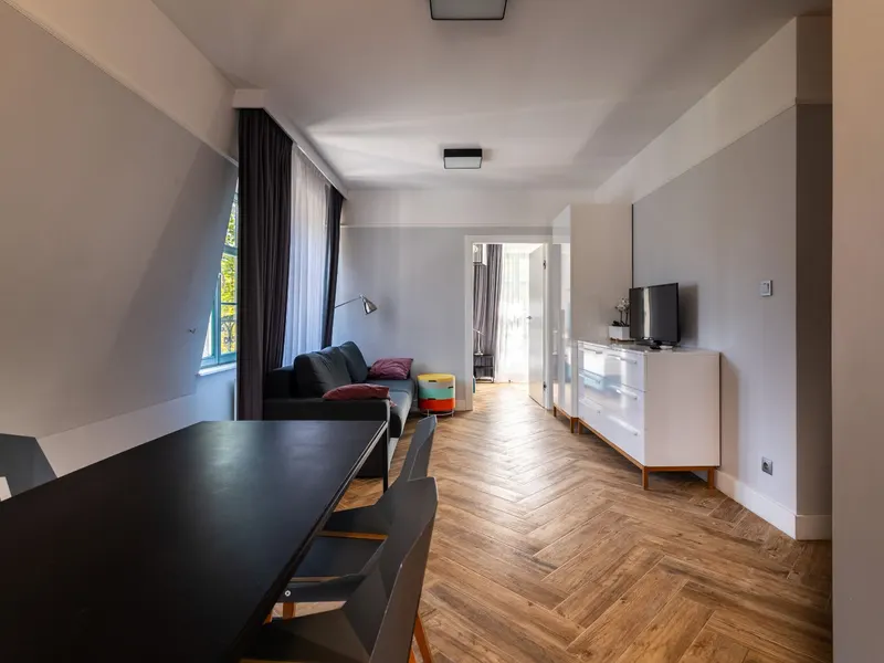 Modern Apartment | Terrace with Jacuzzi and Parking – photo 4