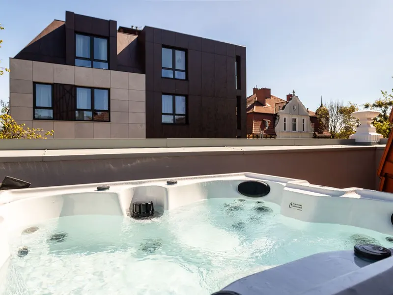 Modern Apartment | Terrace with Jacuzzi and Parking – photo 2