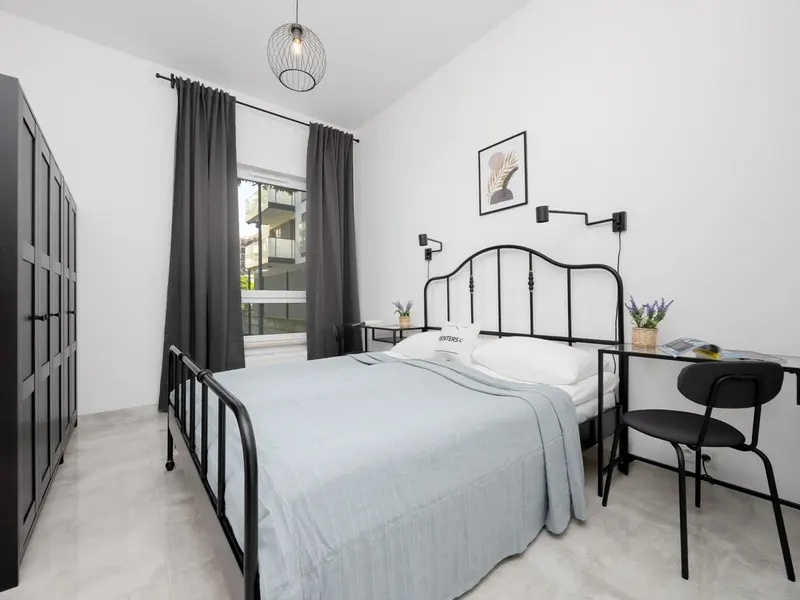 Functional Apartment for 4 Persons | Parking and Work Space – photo 2