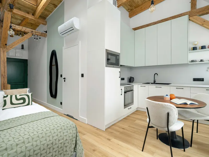 Modernes Studio in Poznan | Klimatisierung und Balkon – Foto 2