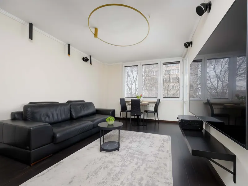 Gemütliches Apartment | Balkon und Arbeitsraum – Foto 5