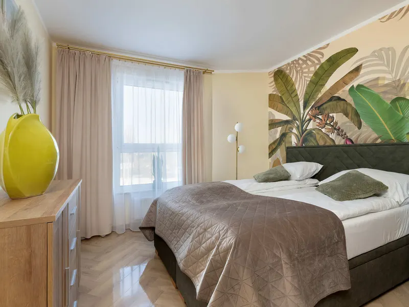Sunny Apartment for Families | Balcony and Parking Space – photo 1