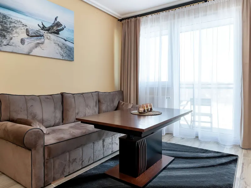 Sunny Apartment for Families | Balcony and Parking Space – photo 2