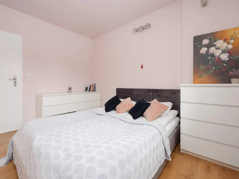 Atmosphärisches Apartment | Privater Garten | Badewanne – Foto 2