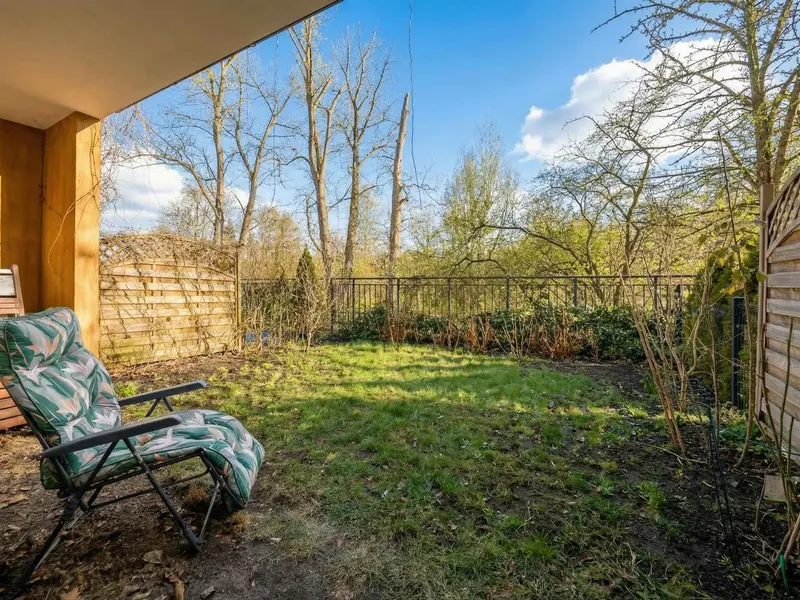 Atmosphärisches Apartment | Privater Garten | Badewanne – Foto 4