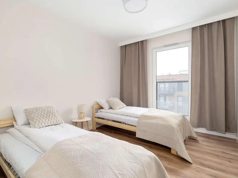 Przestronny Apartament z 2 Sypialniami | Balkon | Parking – zdjęcie 3